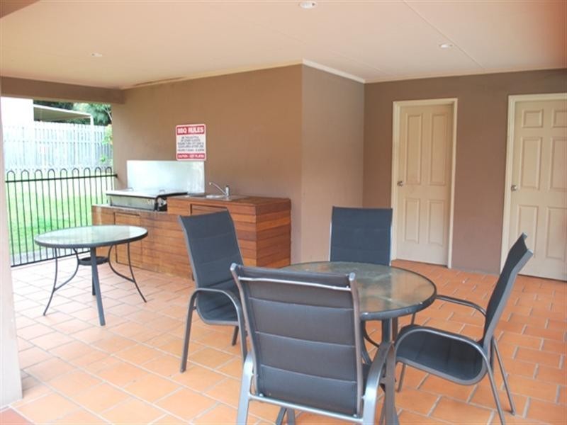 Carrara QLD 4211