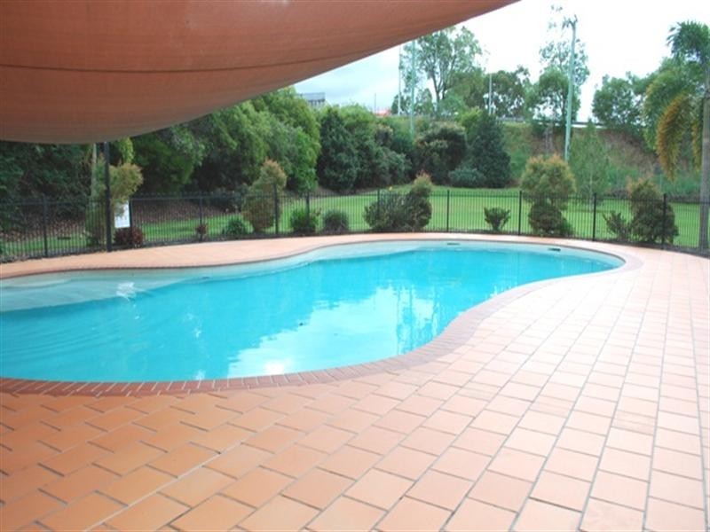 Carrara QLD 4211