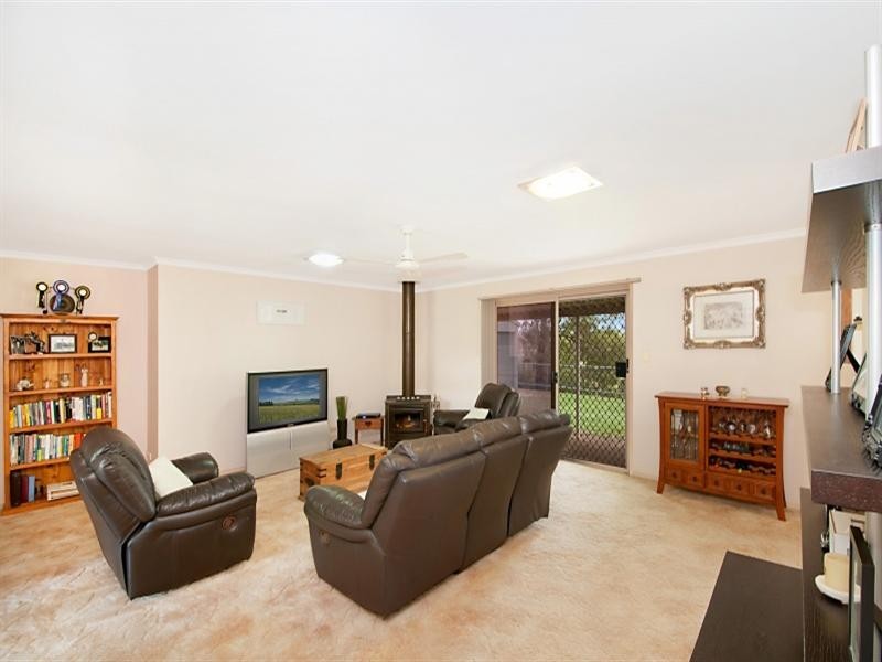 11 Baltimore Court, Carrara QLD 4211