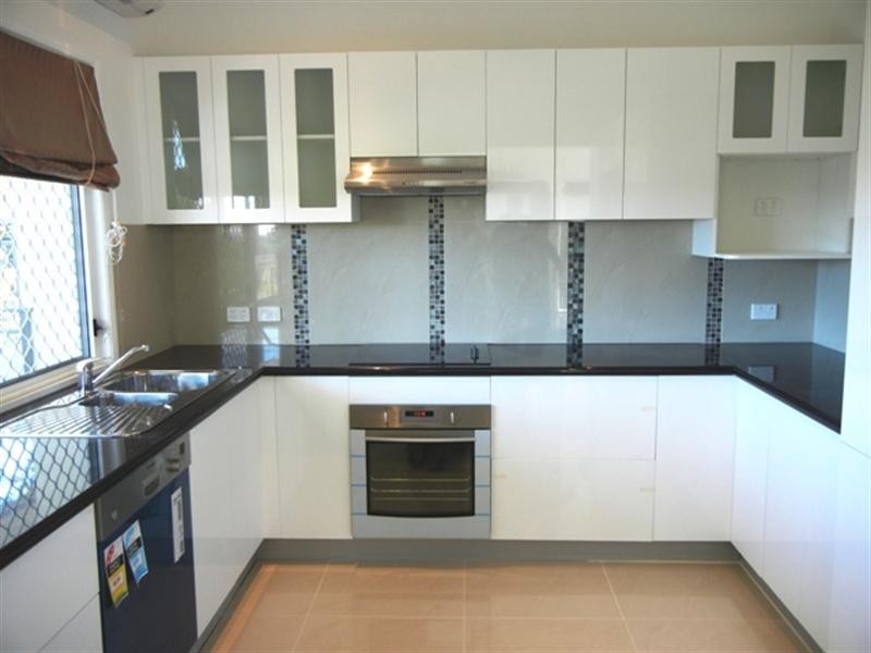 Carrara QLD 4211