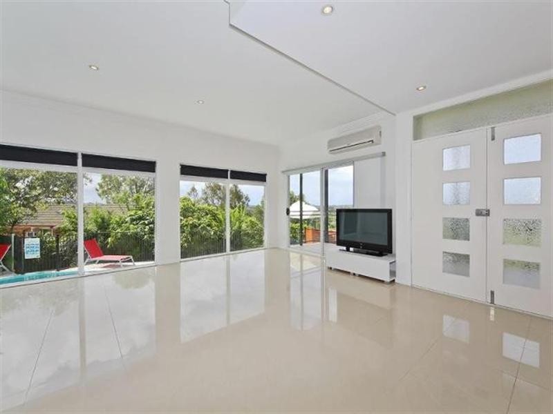 Carrara QLD 4211