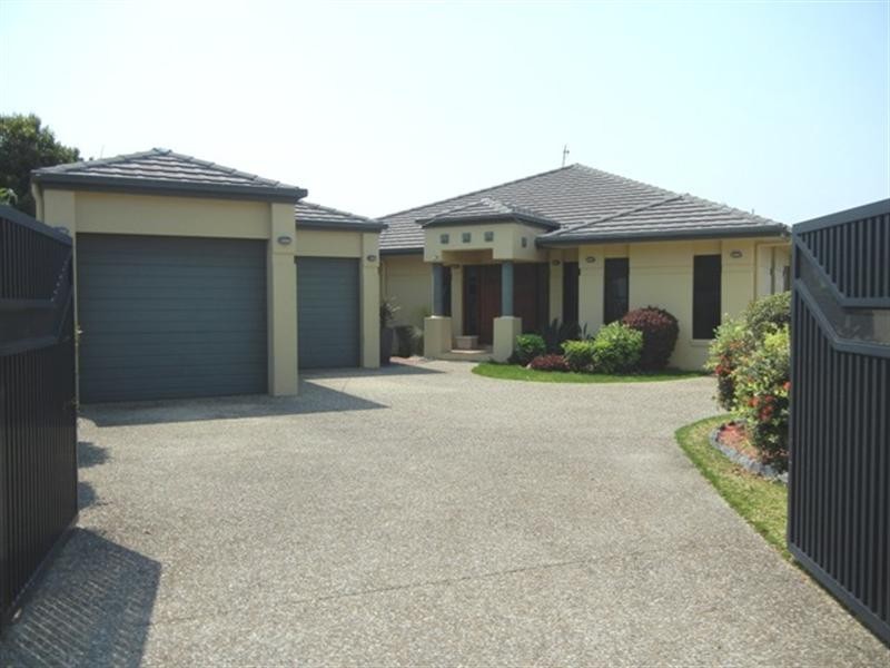 Highland Park QLD 4211