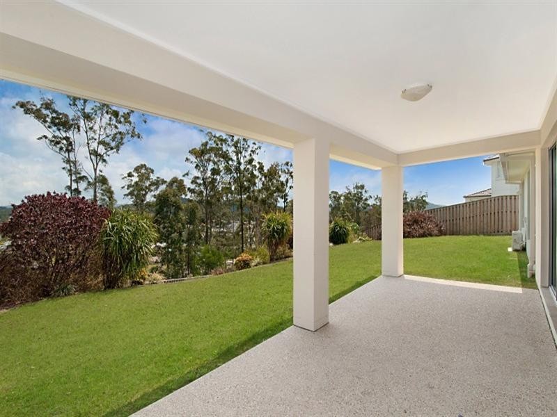 54 Harmsworth Road, Pacific Pines QLD 4211