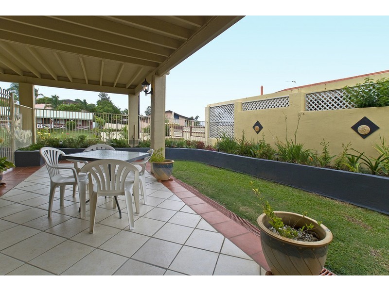 4 Barrine Drive, Worongary QLD 4213