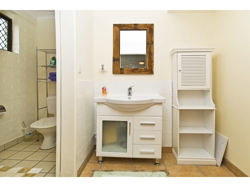 4 Barrine Drive, Worongary QLD 4213