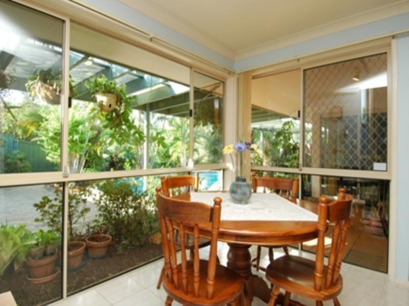 4 Marla Way, Carrara QLD 4211