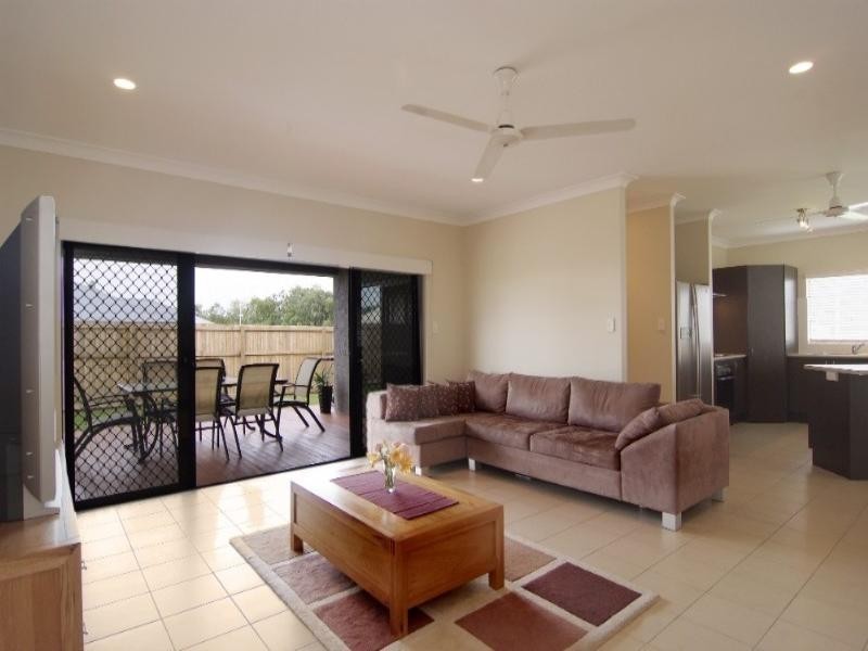 21 Norwood Crescent, Trinity Park QLD 4879