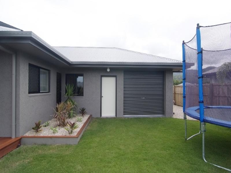 21 Norwood Crescent, Trinity Park QLD 4879