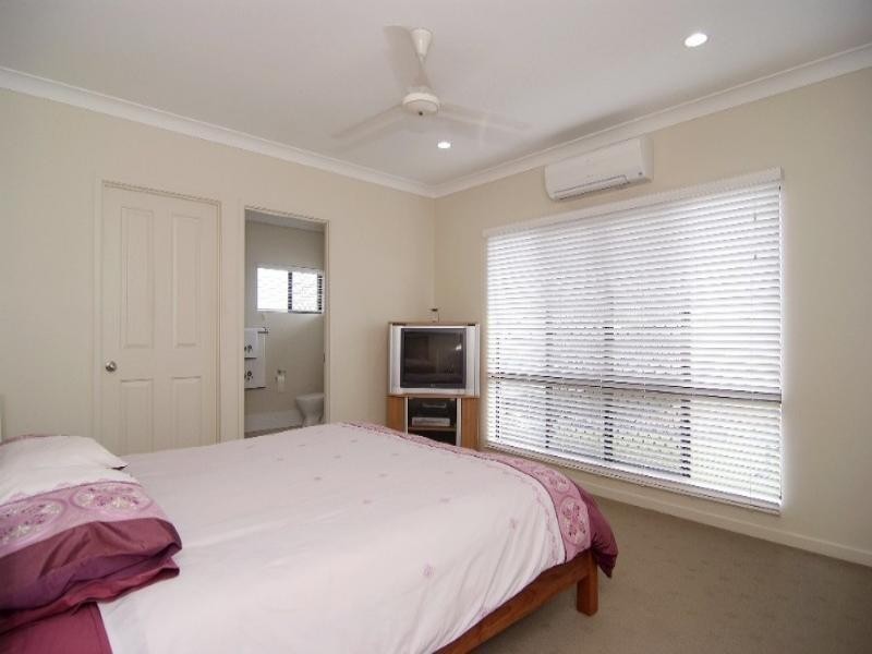 21 Norwood Crescent, Trinity Park QLD 4879