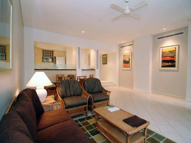 Trinity Beach QLD 4879