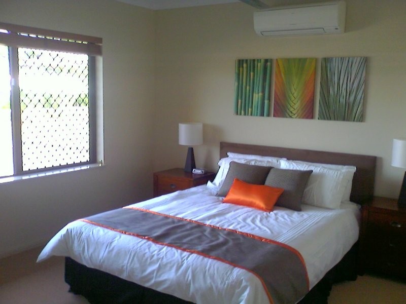 33/1 Robson Street, Mooroobool QLD 4870