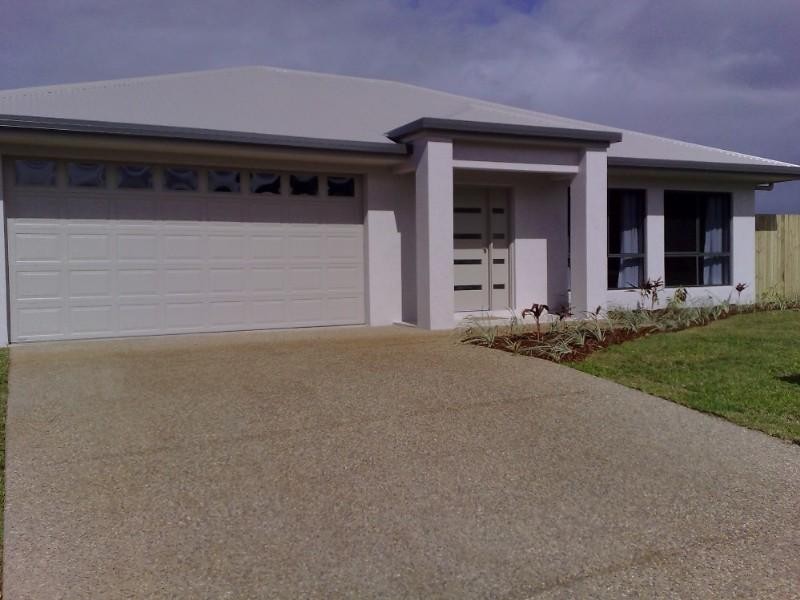 25-29 Tyrconnell Crescent, Redlynch QLD 4870