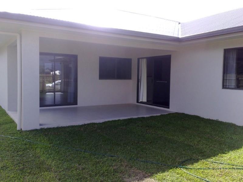 25-29 Tyrconnell Crescent, Redlynch QLD 4870