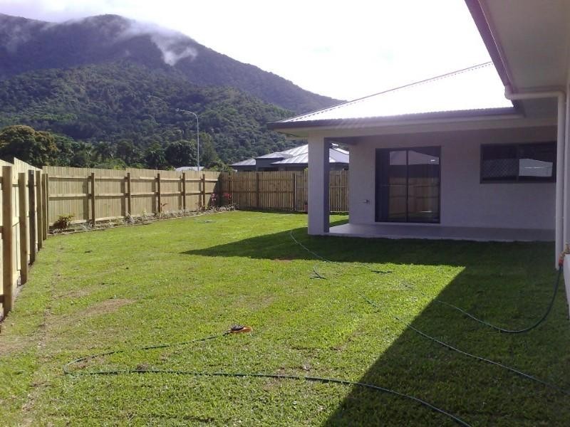 25-29 Tyrconnell Crescent, Redlynch QLD 4870