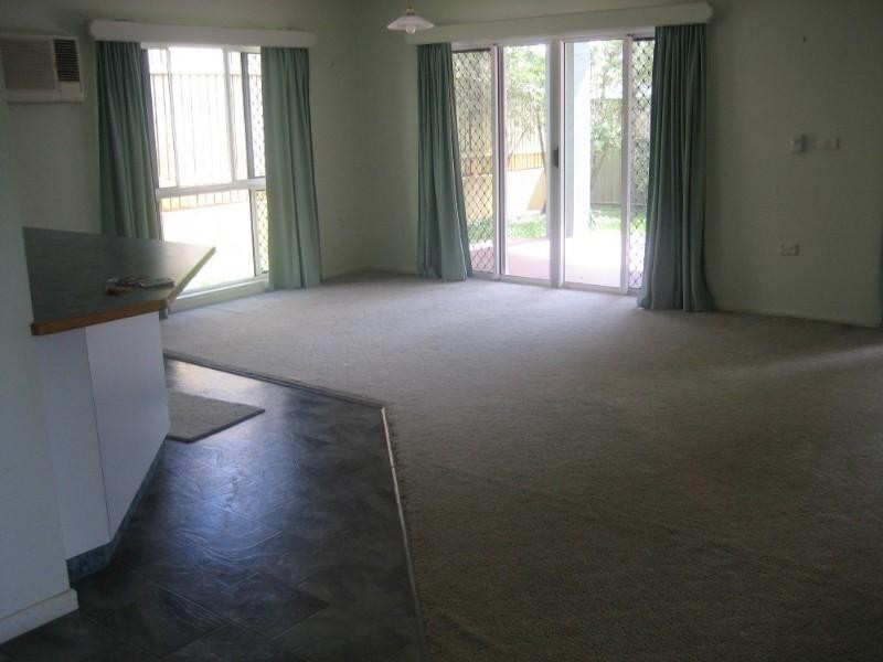 19 Satinash Close, Redlynch QLD 4870