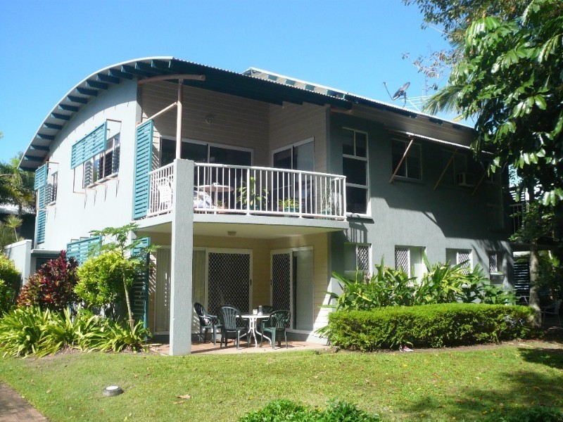 Trinity Beach QLD 4879