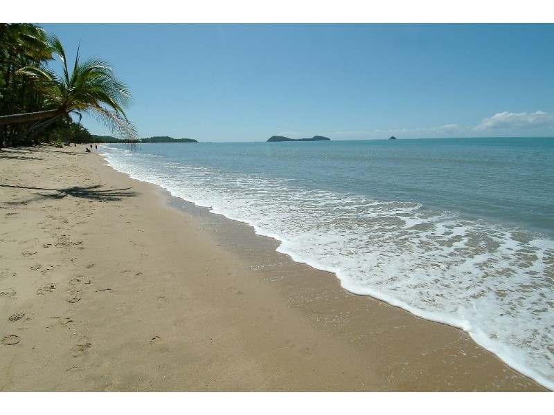 Clifton Beach QLD 4879