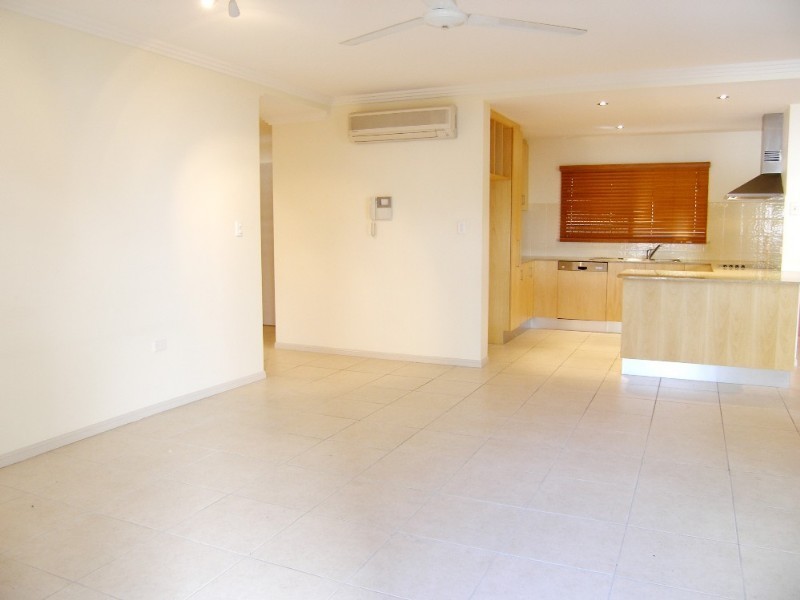 Clifton Beach QLD 4879