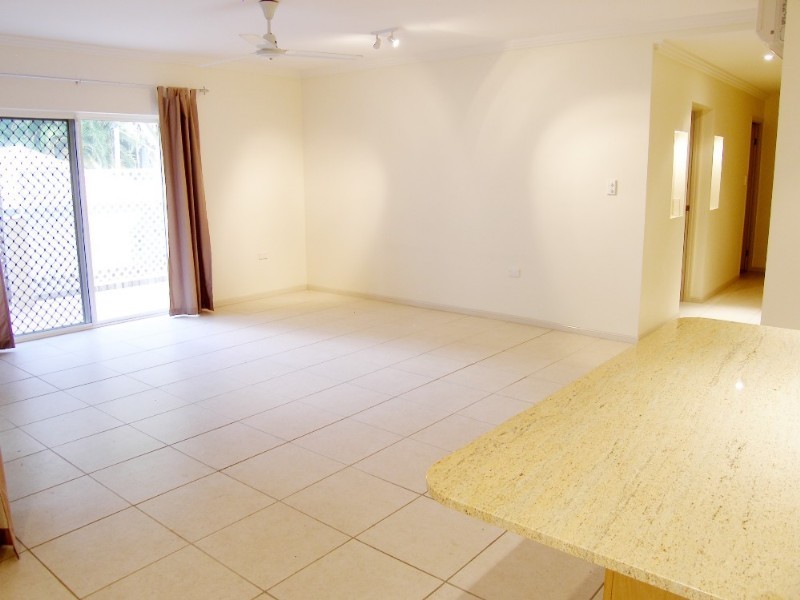 Clifton Beach QLD 4879