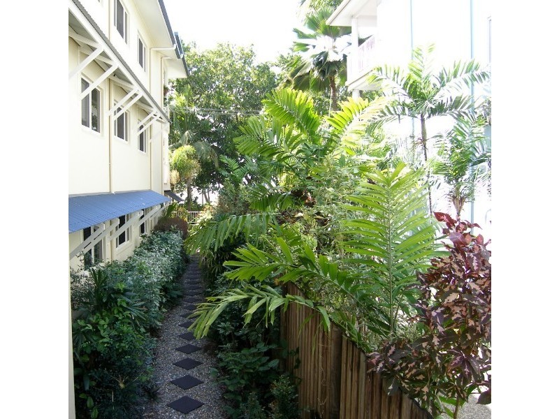 Clifton Beach QLD 4879