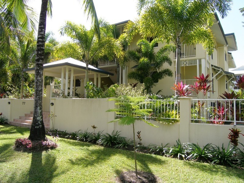 Clifton Beach QLD 4879