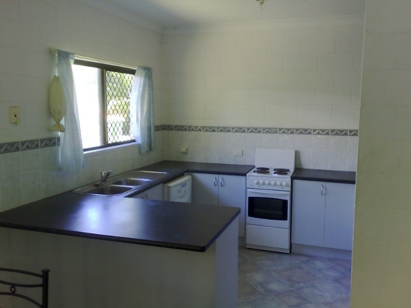 4 Shamrock Avenue, Brinsmead QLD 4870