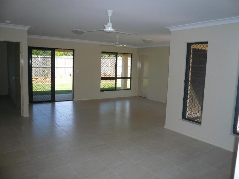 5 Valla Close, Kewarra Beach QLD 4879