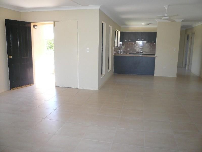5 Valla Close, Kewarra Beach QLD 4879