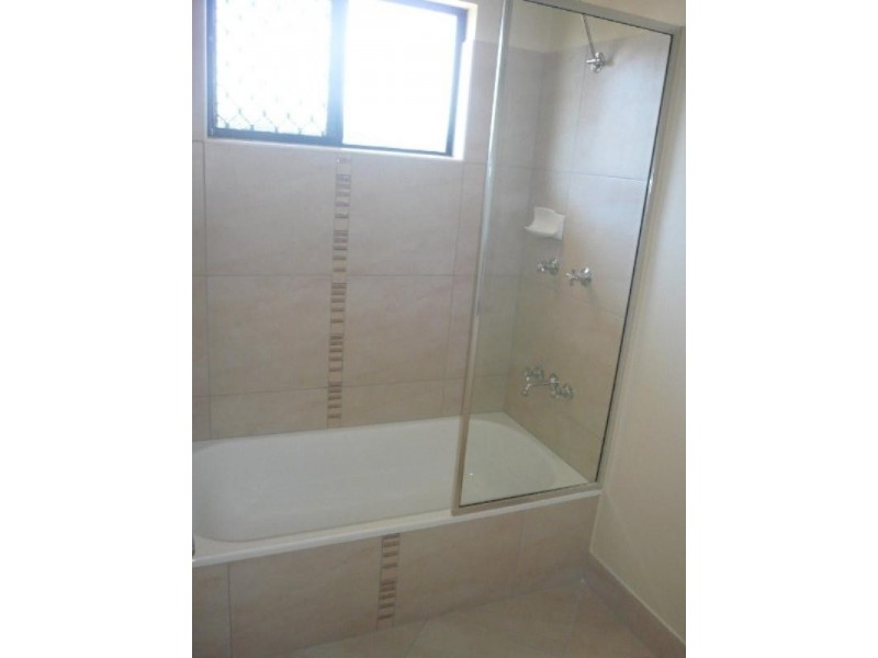 5 Valla Close, Kewarra Beach QLD 4879