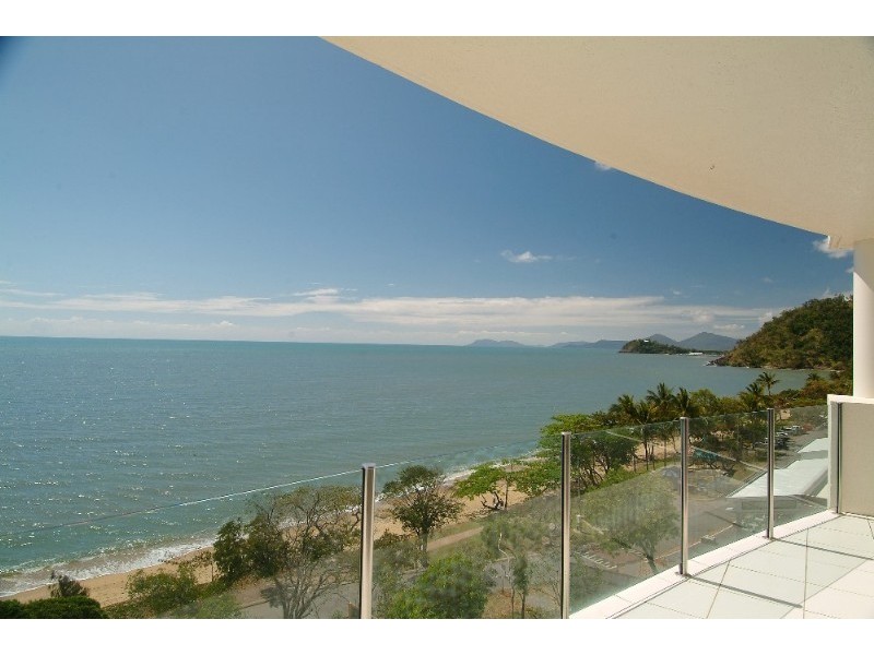 Trinity Beach QLD 4879