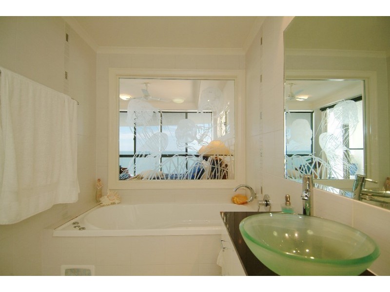 Trinity Beach QLD 4879