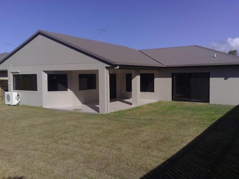 9 Chystanthus Street, Trinity Park QLD 4879