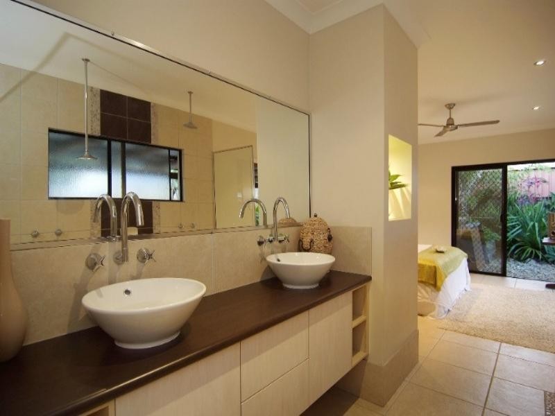 Kewarra Beach QLD 4879