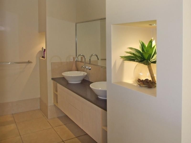 Kewarra Beach QLD 4879