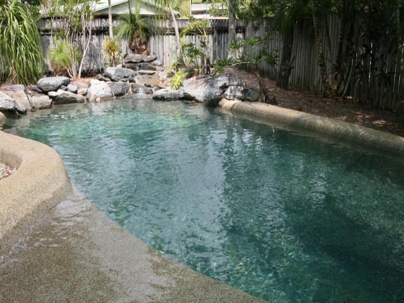 15 Sidlaw Street, Smithfield QLD 4878