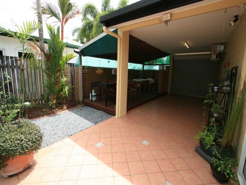 15 Sidlaw Street, Smithfield QLD 4878