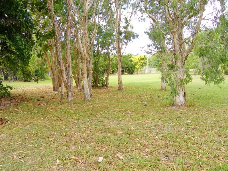 Clifton Beach QLD 4879