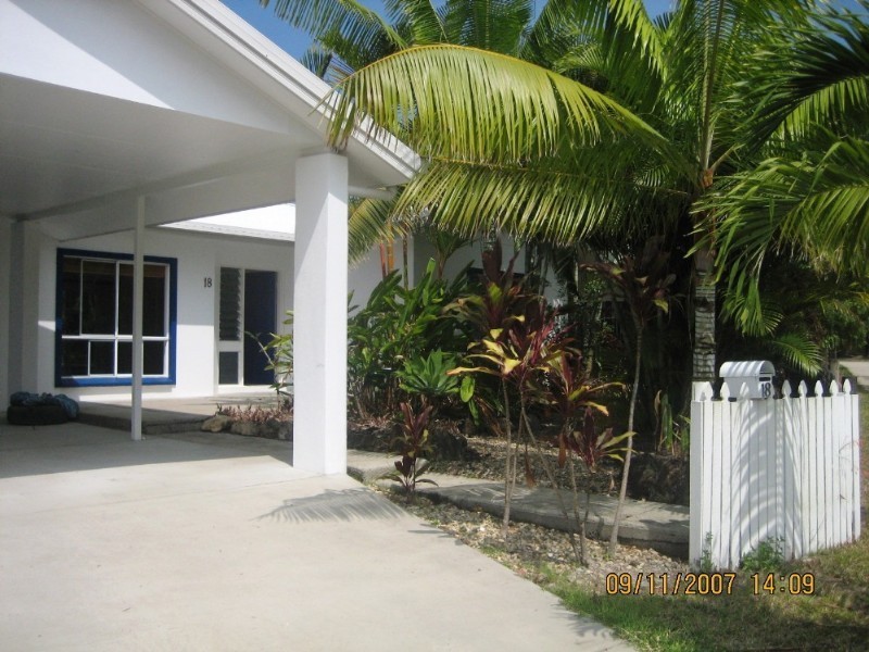 18 Whale Close, Kewarra Beach QLD 4879