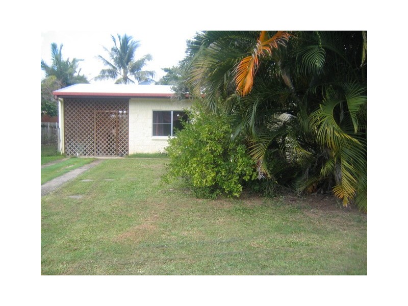 41 Manus Street, Trinity Beach QLD 4879