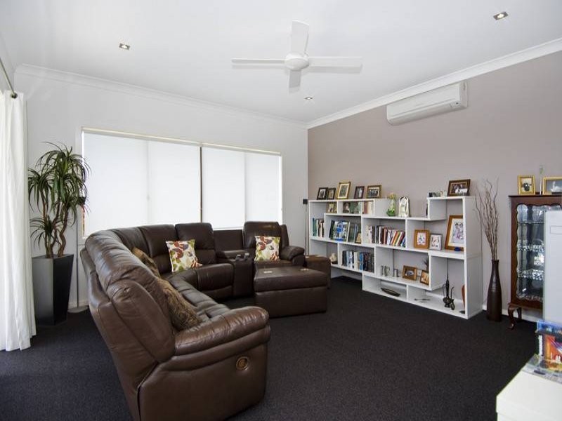 21 Iridescent Drive, Trinity Park QLD 4879
