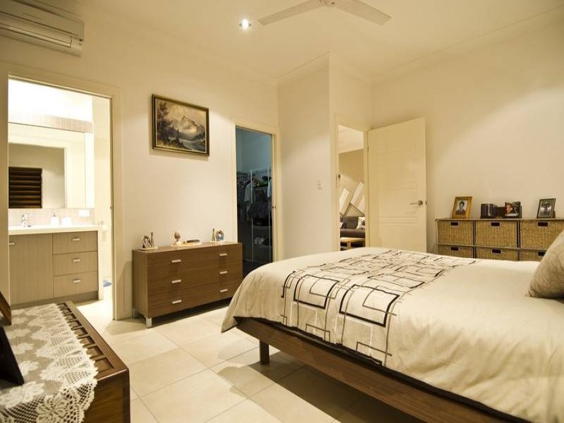 21 Iridescent Drive, Trinity Park QLD 4879