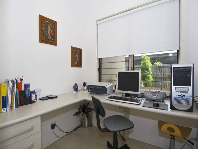 21 Iridescent Drive, Trinity Park QLD 4879