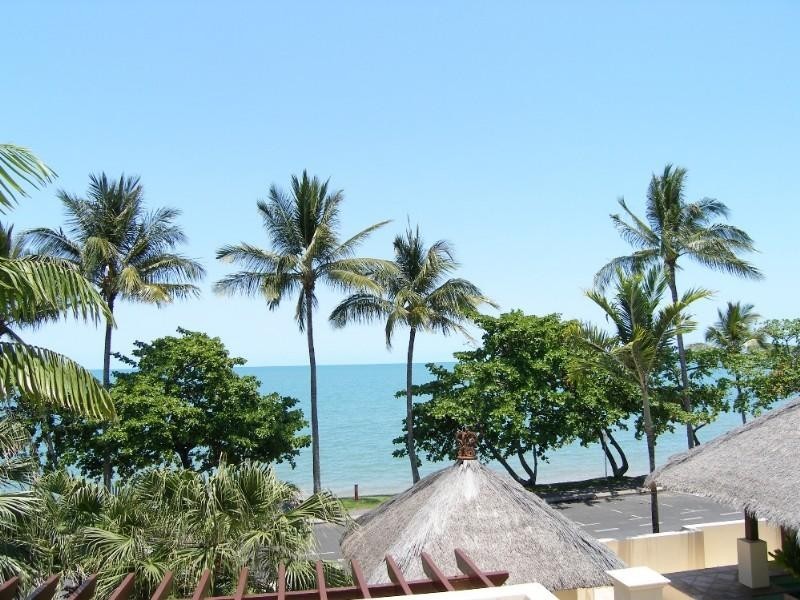 Trinity Beach QLD 4879