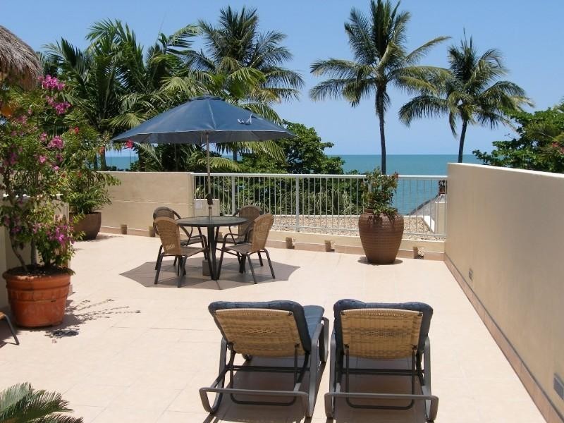 Trinity Beach QLD 4879