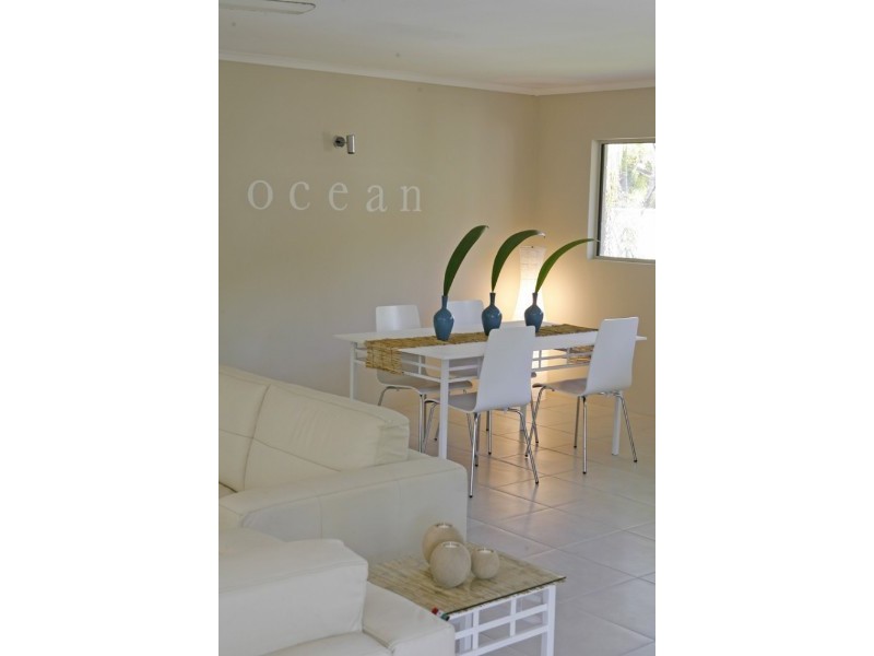 8/16-18 Deauville Close, Yorkeys Knob QLD 4878