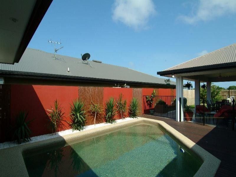 3 Myalup Close, Kewarra Beach QLD 4879