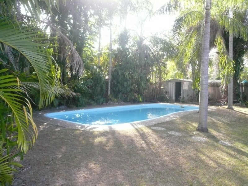 Kewarra Beach QLD 4879