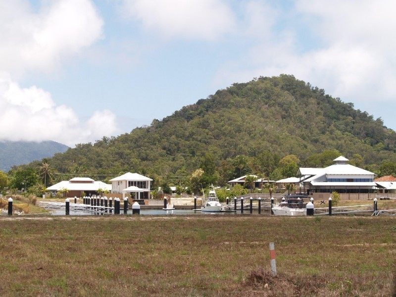 17 Brindabella Quay, Trinity Park QLD 4879