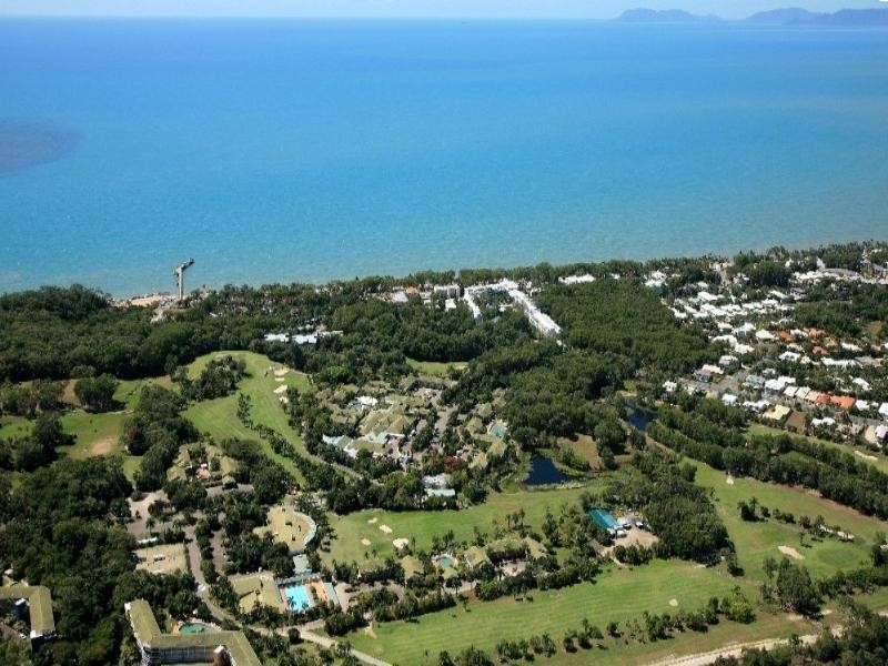 Palm Cove QLD 4879