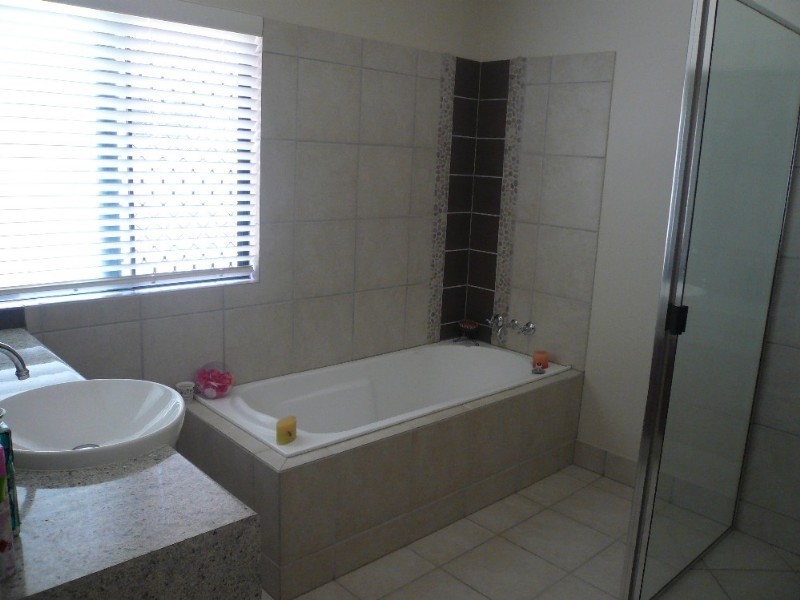 Kewarra Beach QLD 4879